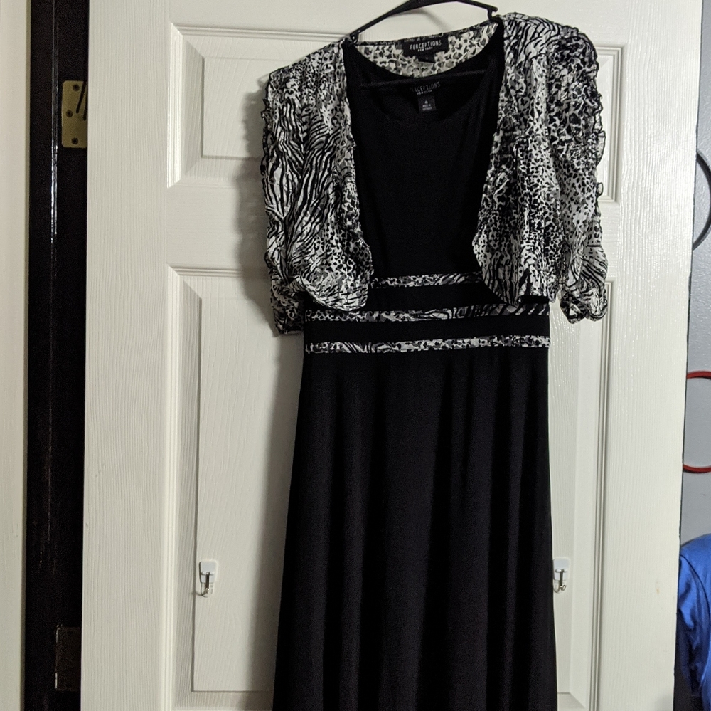 Floor-length Black Sleeveless Dress